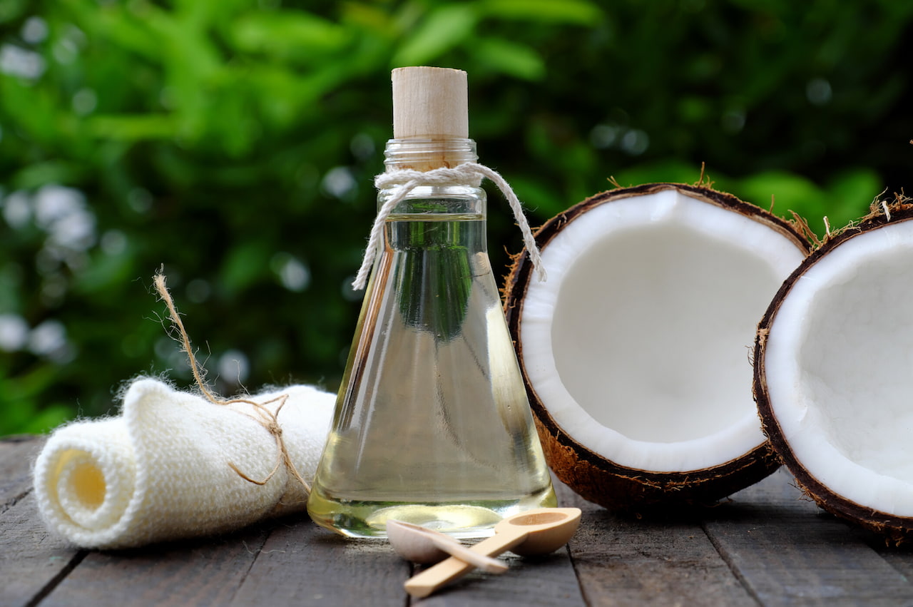 Benefits of Coconut Oil for Skin and Hair