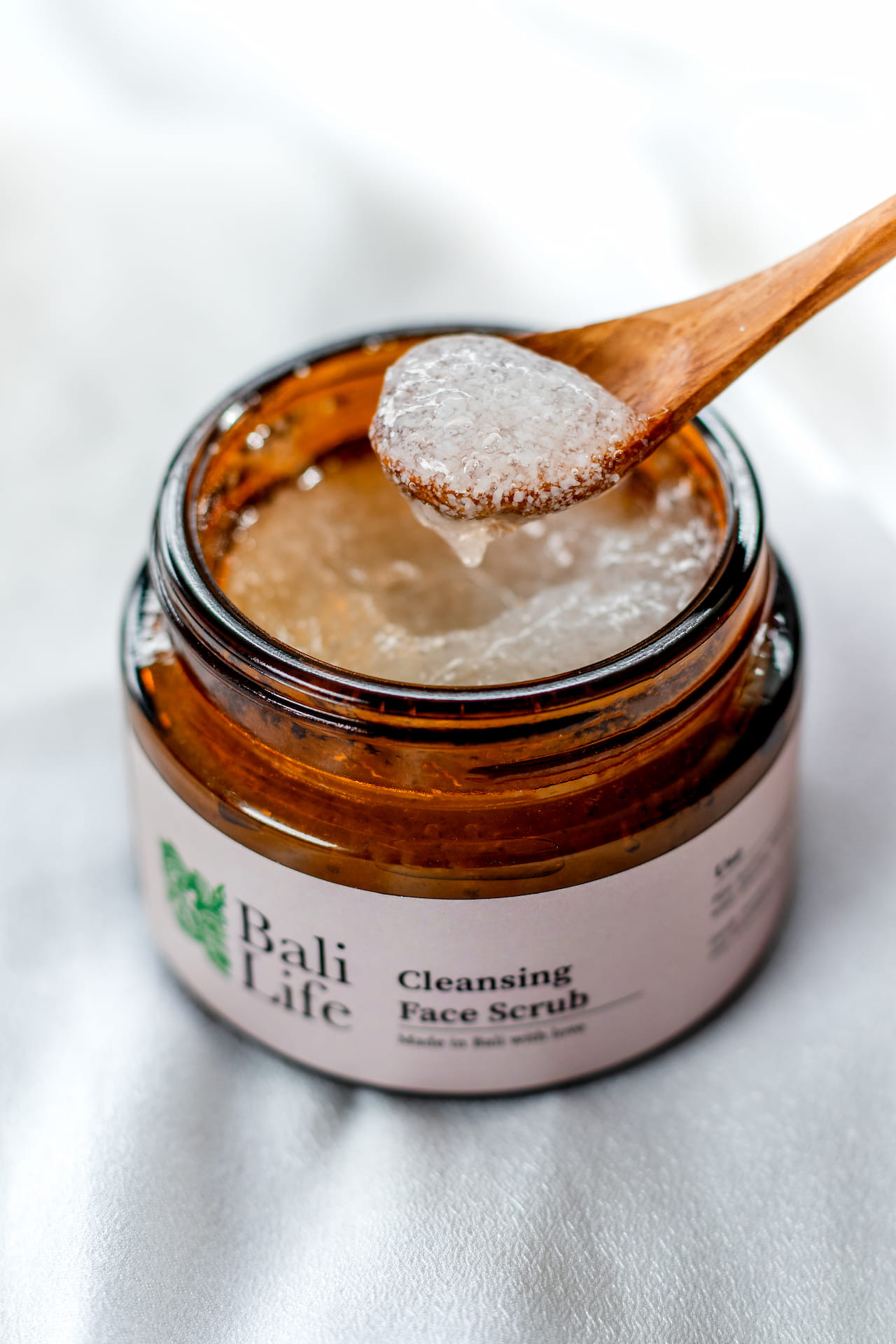 natural skincare from Bali with papaya enzyme